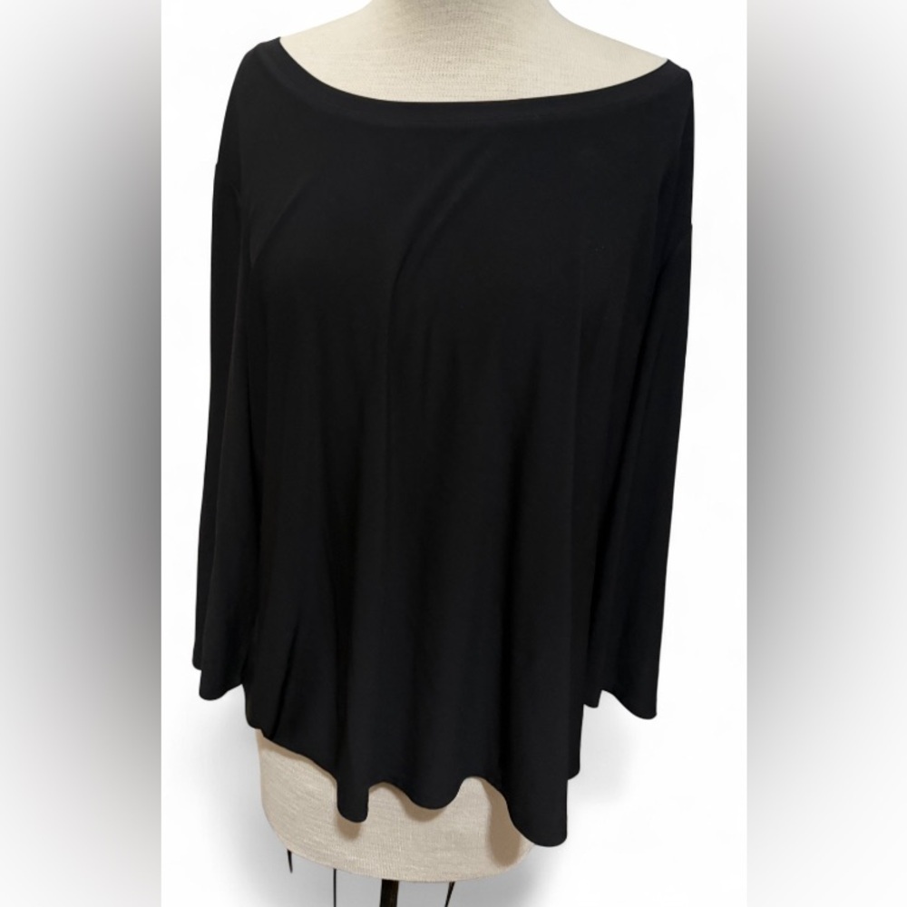 Chico’s Black Asymmetrical 3/4 Sleeve Blouse with Gold Zipper Back Size 3